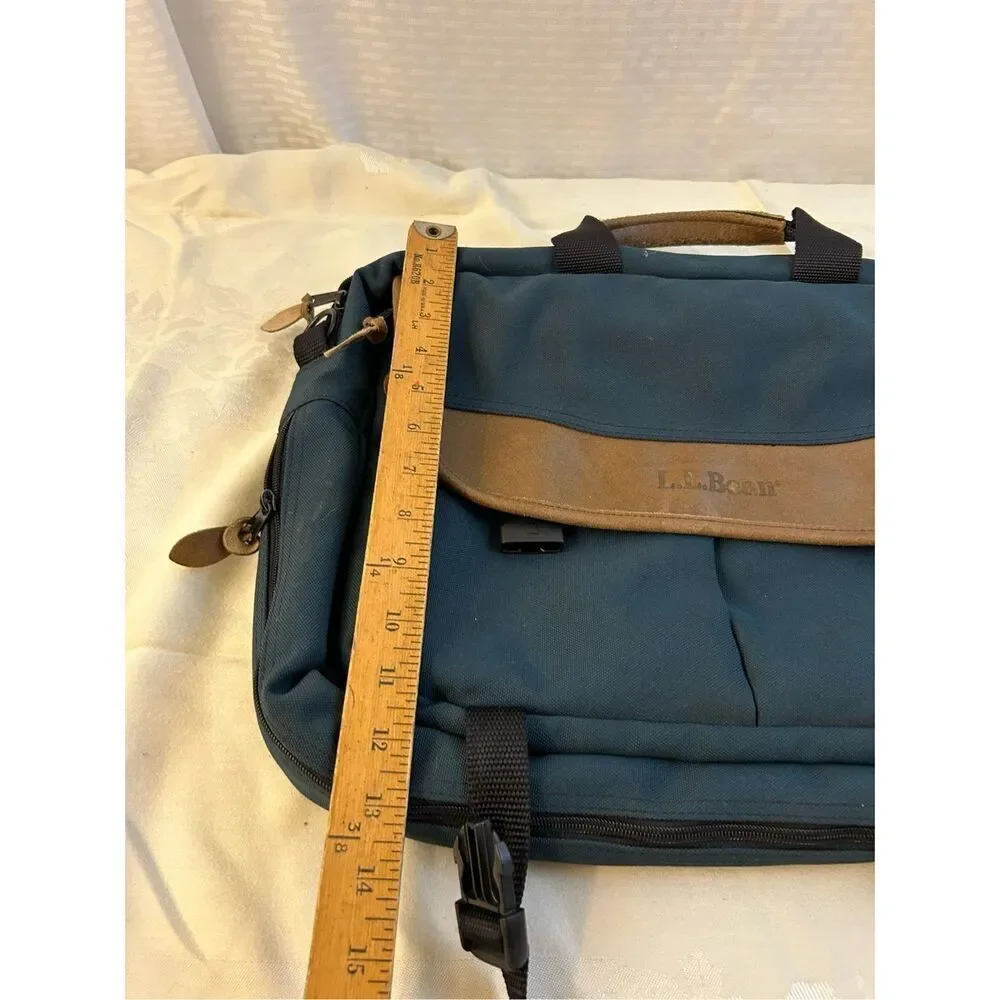 LL Bean messenger travel bag Korea 19